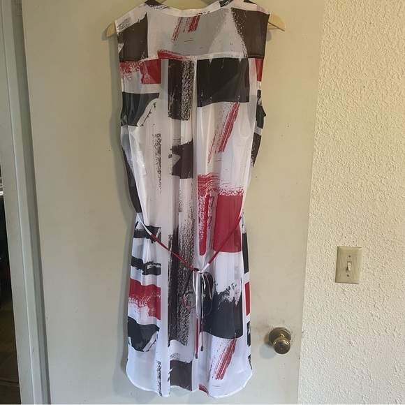 Liz Claiborne Tribal Beat Abstract dress - Picture 3 of 6